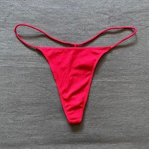Victoria’s Secret V-String